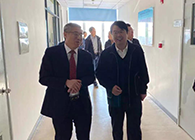 浦东新区管小军副区长一行来人生就是博官方网站考察指导事情