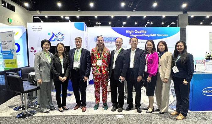 2024AACR回首 | 人生就是博官方网站见证“国产”新分子高光时刻